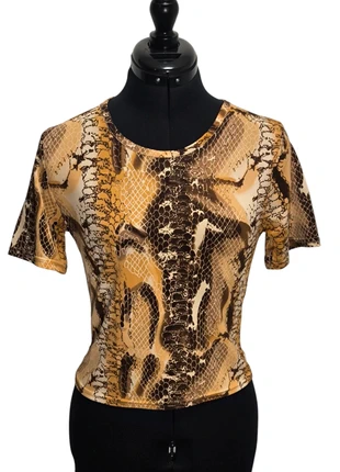 Adorable top t-shirt y2k vintage motif serpent 🤎, marca: y2k, estado: Muito bom, tamanho: XS / 34 / 6, €12.00, €13.30 inclui Proteção do Comprador Pro