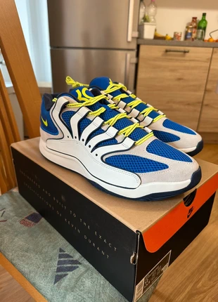 Nike kd18 Smart city neon yellow, marque: Nike, état: Neuf avec étiquette, taille: 46, 130,00 €, 137,20 € Protection acheteurs incluse