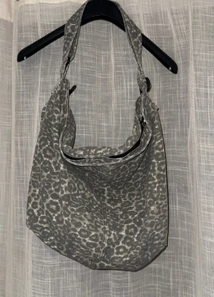 Sac fourre tout à imprimer léopard, brand: New Yorker, condizioni: Nuovo senza cartellino, €10.00, €11.20 include la Protezione acquisti