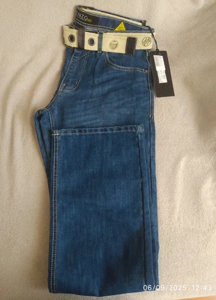 Enzo Ez15 Jeans Vaqueros Relaxed, Azul (Midwash), 32W/34L para
Hombre, merk: Enzo, staat: Nieuw met prijskaartje, maat: W32 | FR 42, € 20,00, € 21,70 inclusief Kopersbescherming