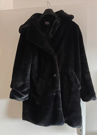 Manteau fousse fourrure Caroll taille m neuf, marque: Caroll, état: Neuf sans étiquette, taille: M / 38 / 10, 40,00 €, 42,70 € Protection acheteurs incluse