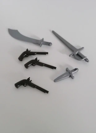 Playmobil lot accessoires arme pistolet sabre épée poignard pour pirate ou chevalier, marke: Playmobil, zustand: Sehr gut, größe: Einheitsgröße, 3,90 €, 4,80 € inklusive Vinted-Käuferschutz
