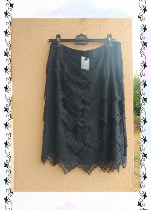 Elegante falda capas encaje tipo volantes,/ Jupe noire en dentelle à volants T42💖, marque: El Corte Inglés, état: Neuf sans étiquette, taille: XL / 42 / 14, 59,00 €, 62,65 € Protection acheteurs incluse