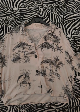 Camicia corta da donna, brand: Pull & Bear, condizioni: Nuovo senza cartellino, taglia: M / IT 42 / EU 38, €4.00, €4.90 include la Protezione acquisti