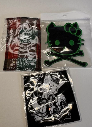 Lot de 3 Écussons rock gothique furry, merk: Original, staat: Nieuw met prijskaartje, € 5,00, € 5,95 inclusief Kopersbescherming