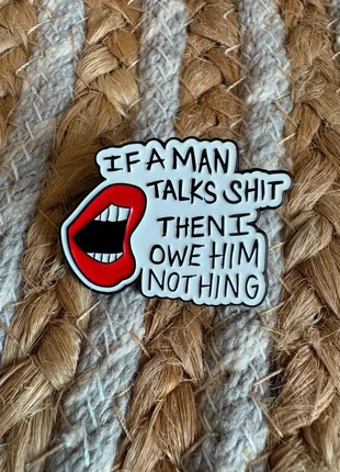 Pins Taylor Swift 💪💖, marque: Taylor Swift, état: Très bon état, 4,00 €, 4,90 € Protection acheteurs (Pro) incluse