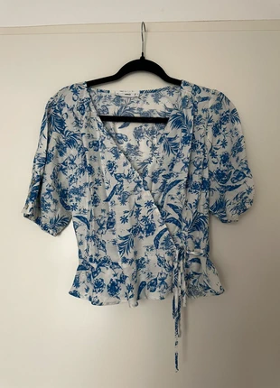 Haut cache-coeur blanc Mango, marque: Mango, état: Très bon état, taille: L / 40 / 12, 7,00 €, 8,05 € Protection acheteurs incluse