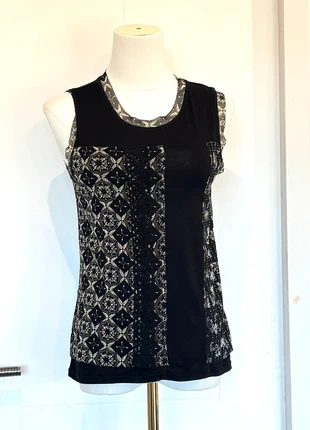 Haut noir à motifs fleuris dorés DPM by Depech Mod T3 38/40 Style bohème chic automne, merk: DPM By Depech Mod, staat: Heel goed, maat: M / 38 / 10, € 10,00, € 11,20 inclusief Kopersbescherming