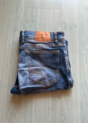 Short en jean Jules taille 36, brand: Jules, condizioni: Ottime, taglia: IT 36 | W26, €5.00, €5.95 include la Protezione acquisti