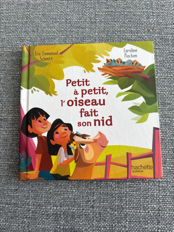 Livre McDonald’s « Petit à petit l’oiseau fait son nid”