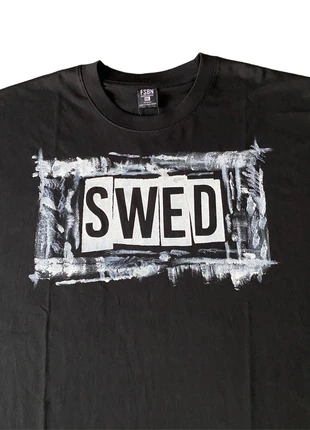 T-shirt oversize SWED, marca: Fabrication Artisanale, estado: Novo sem etiquetas, tamanho: L, €18.00, €19.60 inclui Proteção do Comprador