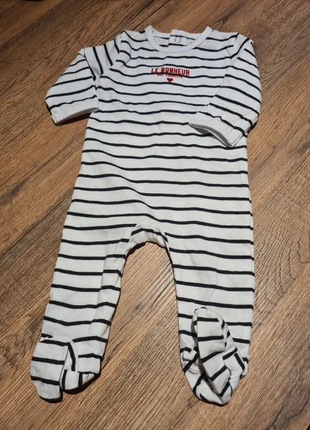 Pyjamaneuf kiabi, marca: Kiabi, estado: Nuevo sin etiquetas, tamaño: 3-6 meses / 62 cm, 2,00 €, 2,80 € Protección al comprador incluida