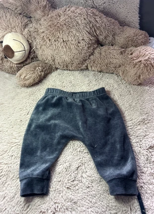 Pantalon bébé, marke: Zeeman, zustand: Sehr gut, größe: 6-9 Monate / 68, 1,00 €, 1,75 € inklusive Vinted-Käuferschutz