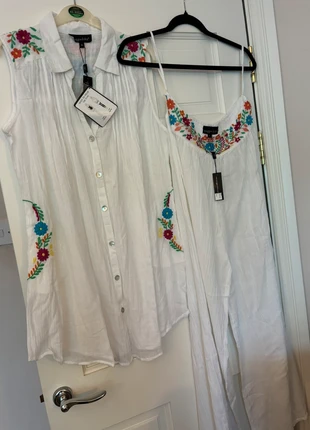 Stunning white summer suit, brand: spiaggia dolce, condition: New with tags, size: XL / 42 / 14, €17.50, €19.08 includes Buyer Protection