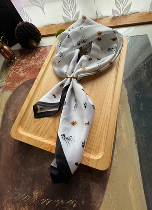 White scarf with delicate floral accents, brand: NO LABEL, condition: New with tags, £3.50, £4.38 includes Buyer Protection Pro