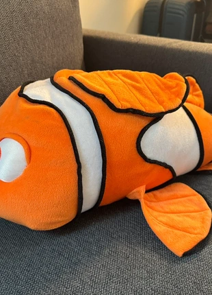 Finding Nemo knuffel - 65 cm, merk: Hasbro, staat: Heel goed, maat: 3-6 maanden / 62 cm, € 5,00, € 5,95 inclusief Kopersbescherming
