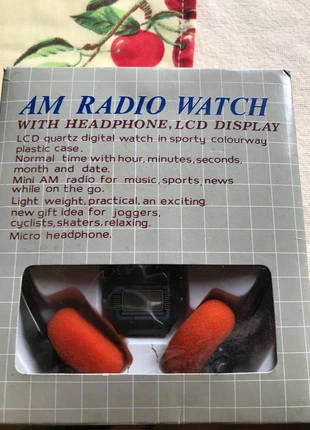 Orologio con radio vintage, marque: Orologio, état: Neuf sans étiquette, taille: 30–38 mm, 5,00 €, 5,95 € Protection acheteurs incluse