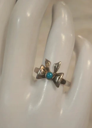 Bague vintage année 90 noeud papillon en argent et turquoise taille 55, marke: Vintage, zustand: Sehr gut, größe: 55.6 mm / 17.7 mm Ø, 14,00 €, 15,40 € inklusive Vinted-Käuferschutz