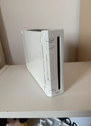 nintendo wii con tutti gli accessori, marque: Nintendo, état: Très bon état, 45,00 €, 47,95 € Protection acheteurs incluse