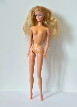 Poupée Barbie nue Funtime Mattel 1986 Philippines #1738, marke: Barbie, zustand: Gut, größe: Einheitsgröße, 5,90 €, 6,90 € inklusive Vinted-Käuferschutz
