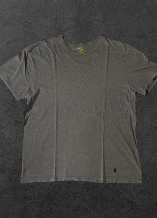 Tshirt Ralph Lauren 100% cotton size XL grey, marque: Ralph Lauren, état: Très bon état, taille: XL, 20,00 €, 21,70 € Protection acheteurs incluse