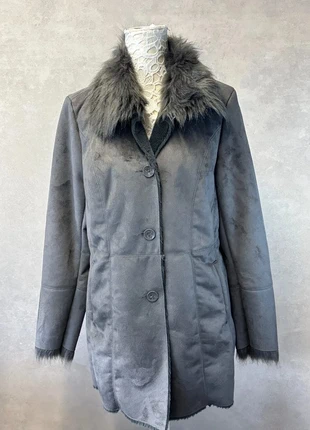 Manteau gris anthracite avec fausse fourrure Taille XL MI10, estado: Muy bueno, tamaño: XL / 42 / 14, 14,30 €, 15,72 € Protección al comprador Pro incluida