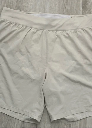 Under Armour Shorts, brand: Under Armour, condizioni: Ottime, taglia: XL, €17.50, €19.08 include la Protezione acquisti