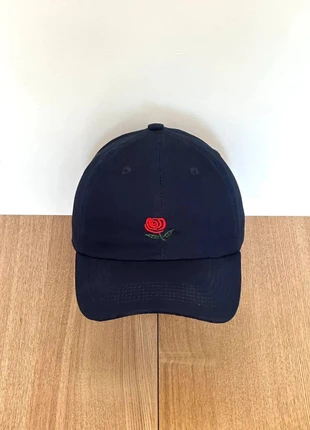 Casquette Vintage Bleu Marine Rose Brodée Style 90s Minimaliste Unisexe, marke: vintage flowers, zustand: Neu, größe: Einheitsgröße, 20,00 €, 21,70 € beinhaltet Vinted-Käuferschutz Pro