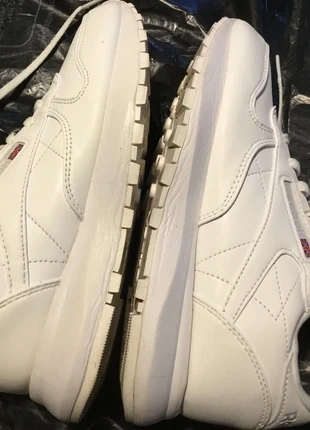 Basket femme reebok, marque: Reebok, état: Neuf sans étiquette, taille: 38, 15,00 €, 16,45 € Protection acheteurs incluse