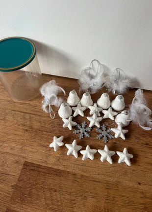 Set kerstversiering - sterren, belletjes, sneeuwvlokken, diamantjes met veren, marque: onbekend, état: Bon état, 4,00 €, 4,90 € Protection acheteurs incluse