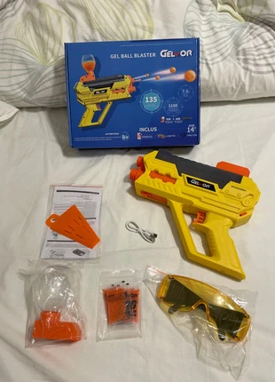 Pistolet watersoft billes d’eau Gel Blaster, condition: New with tags, size: 14 years / 164 cm, €40.00, €42.70 includes Buyer Protection