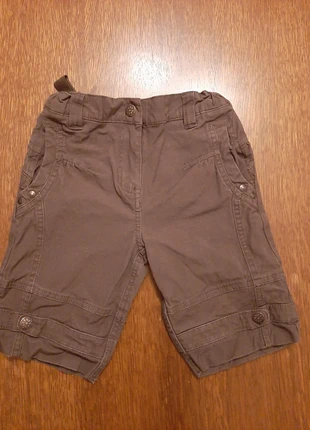 Bermuda marron vintage, merk: NKY, staat: Heel goed, maat: 8 jaar / 128 cm, € 3,00, € 3,85 inclusief Kopersbescherming