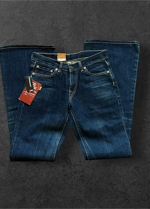 levi’s vintage jeans low rise, merk: Levi's, staat: Nieuw met prijskaartje, maat: S / 36 / 8, € 35,00, € 37,45 inclusief Kopersbescherming