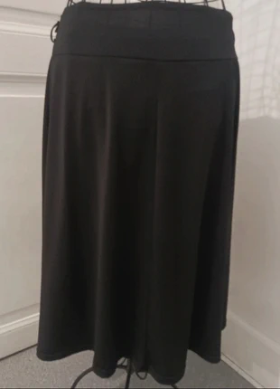 Jupe fluide taille 4, brand: Fluide, condizioni: Ottime, taglia: XXL / IT 48 / EU 44, €10.00, €11.20 include la Protezione acquisti