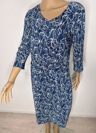 Robe moulante avec ceinture bleu taille 40, marke: Damart, zustand: Sehr gut, größe: L / 40 / 12, 3,00 €, 3,85 € inklusive Vinted-Käuferschutz