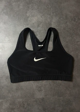 Brassière Nike noir S très bon état, merk: Nike, staat: Heel goed, maat: S, € 14,90, € 16,35 inclusief Kopersbescherming Pro
