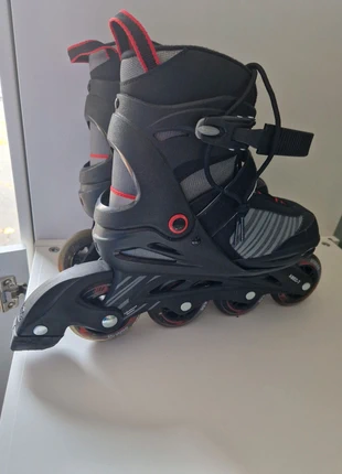 Skeelers verstelbaar  37-41, marque: Crivit, état: Bon état, taille: 37, 10,00 €, 11,20 € Protection acheteurs incluse