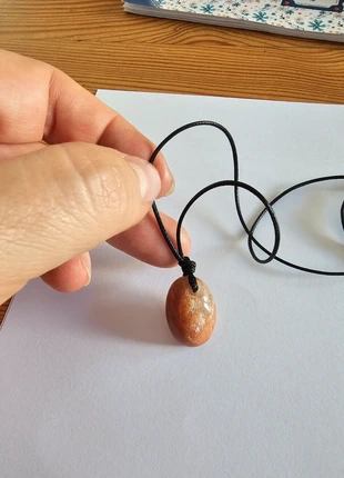 Petit pendentif pierre naturelle, marca: Fabrication Artisanale, estado: Muito bom, €10.00, €11.20 inclui Proteção do Comprador