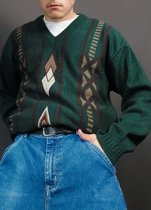 Pull Ethnic à Col V Vintage 80s en Maille Vert Foncé / Multicolore à Motifs Imprimé Losanges (XL), marque: Vintage Dressing, état: Très bon état, taille: XL, 24,00 €, 25,90 € Protection acheteurs (Pro) incluse