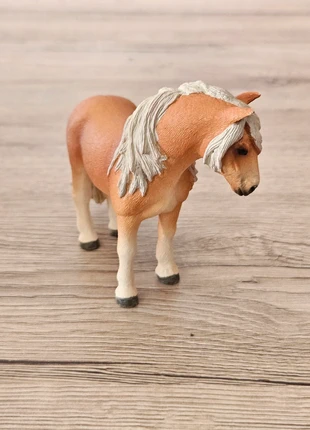 Schleich Jument, brand: Schleich, condition: Very good, size: One size, €3.50, €4.38 includes Buyer Protection