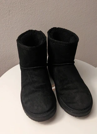 Stivaletti caldi Ugg style, marke: Vintage Dressing, zustand: Sehr gut, größe: 40, 10,00 €, 11,20 € inklusive Vinted-Käuferschutz
