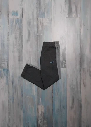 Jogging nike solo swoosh, marke: Nike, zustand: Sehr gut, größe: S, 5,00 €, 5,95 € inklusive Vinted-Käuferschutz
