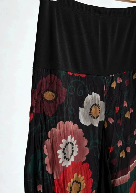 Jupe mi longue à fleurs bohème 🌸 • floral skirt ME Taille S - photo numéro 3