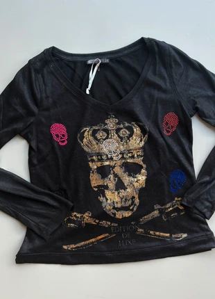 Skull longsleeve, merk: Ofrose, staat: Veelgebruikt, maat: S / 36 / 8, € 12,00, € 13,30 inclusief Kopersbescherming