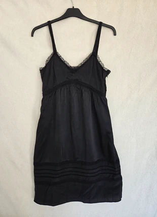 Nuisette noire en soie Liu Jo , Taille 42., marke: Liu Jo, zustand: Sehr gut, größe: XL / 42 / 14, 34,00 €, 36,40 € inklusive Vinted-Käuferschutz