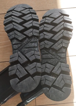 Demi bottes noir, marke: Bimba Y Lola, zustand: Sehr gut, größe: 40, 20,00 €, 21,70 € inklusive Vinted-Käuferschutz