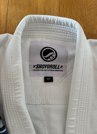 Kimono shoyoroll  jiujitsu A2, brand: shoyoroll, condizioni: Nuovo senza cartellino, €160.00, €168.70 include la Protezione acquisti