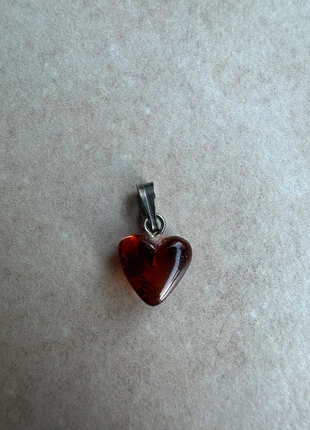 Pendentif cœur en ambre, marque: Pierre, état: Très bon état, 2,00 €, 2,80 € Protection acheteurs incluse