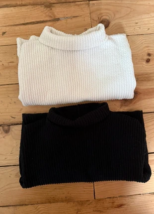 Lot de 2 pulls, marque: Bershka, état: Très bon état, taille: S / 36 / 8, 15,00 €, 16,45 € Protection acheteurs incluse