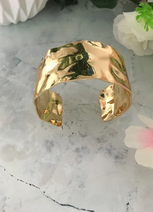 Bracelet manchette doré en acier inoxydable, très bon état, marke: bracelet manchette, zustand: Sehr gut, 7,00 €, 8,05 € inklusive Vinted-Käuferschutz